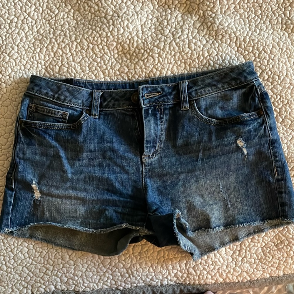 LC by Lauren Conrad denim shorts